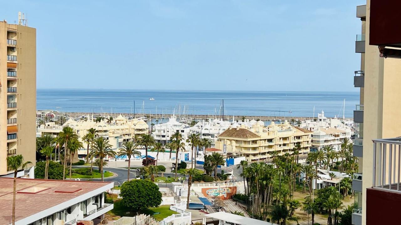 Apartment 7º Cielo 1ª Linea De Playa. Puerto Marina. Wifi