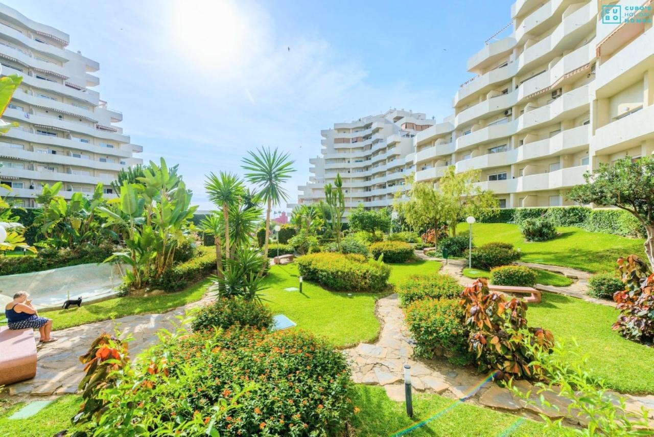 Benal 905 En Primera Linea De Playa / Beachfront Benalmadena