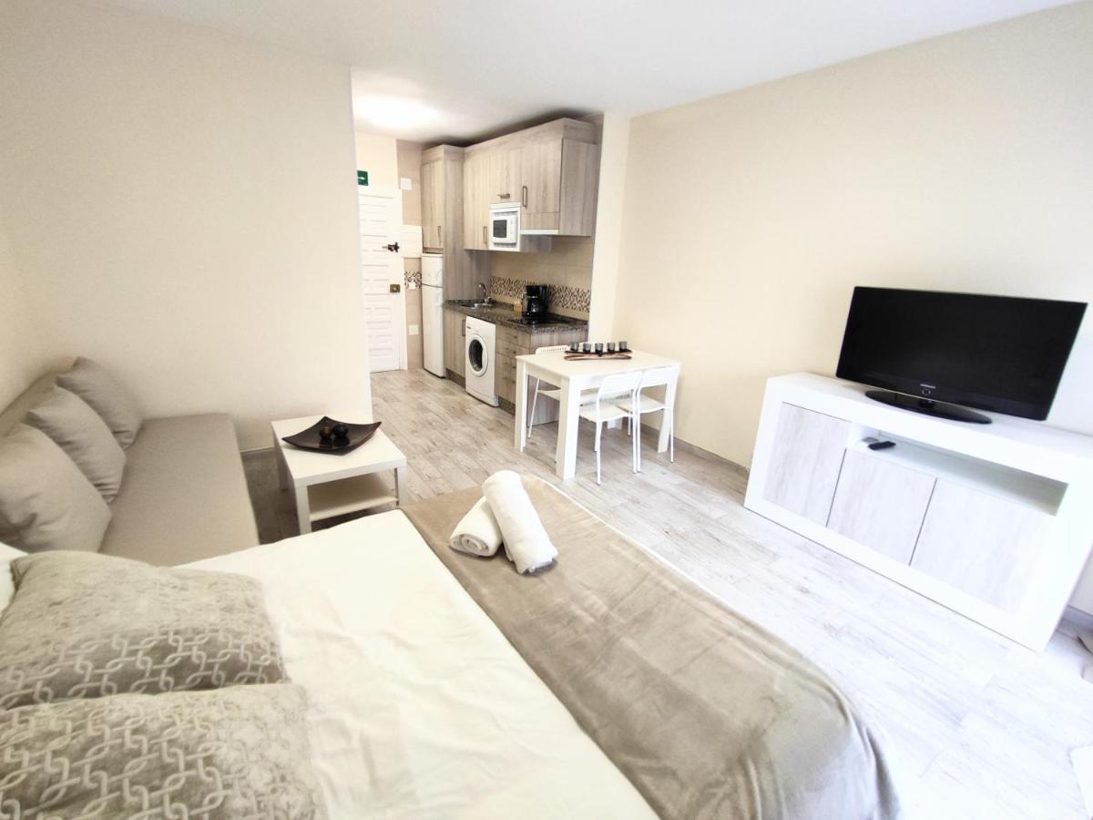 Benal 905 En Primera Linea De Playa / Beachfront Apartment *