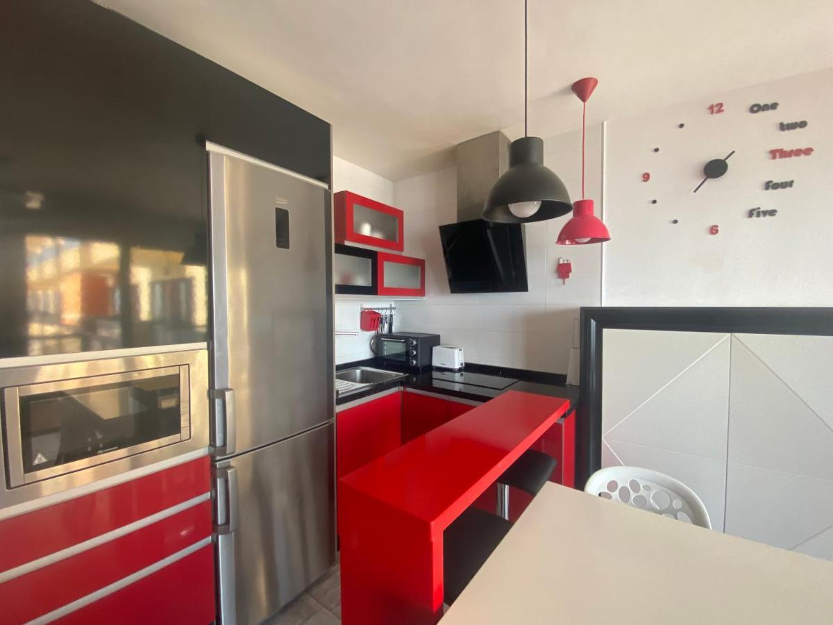 Apartamento Moderno En Primera Línea De Playa.