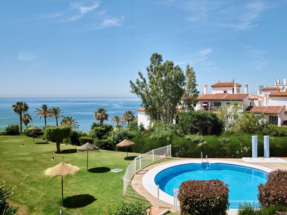 Apartment Pool View, Terrace, Garden Benalmádena