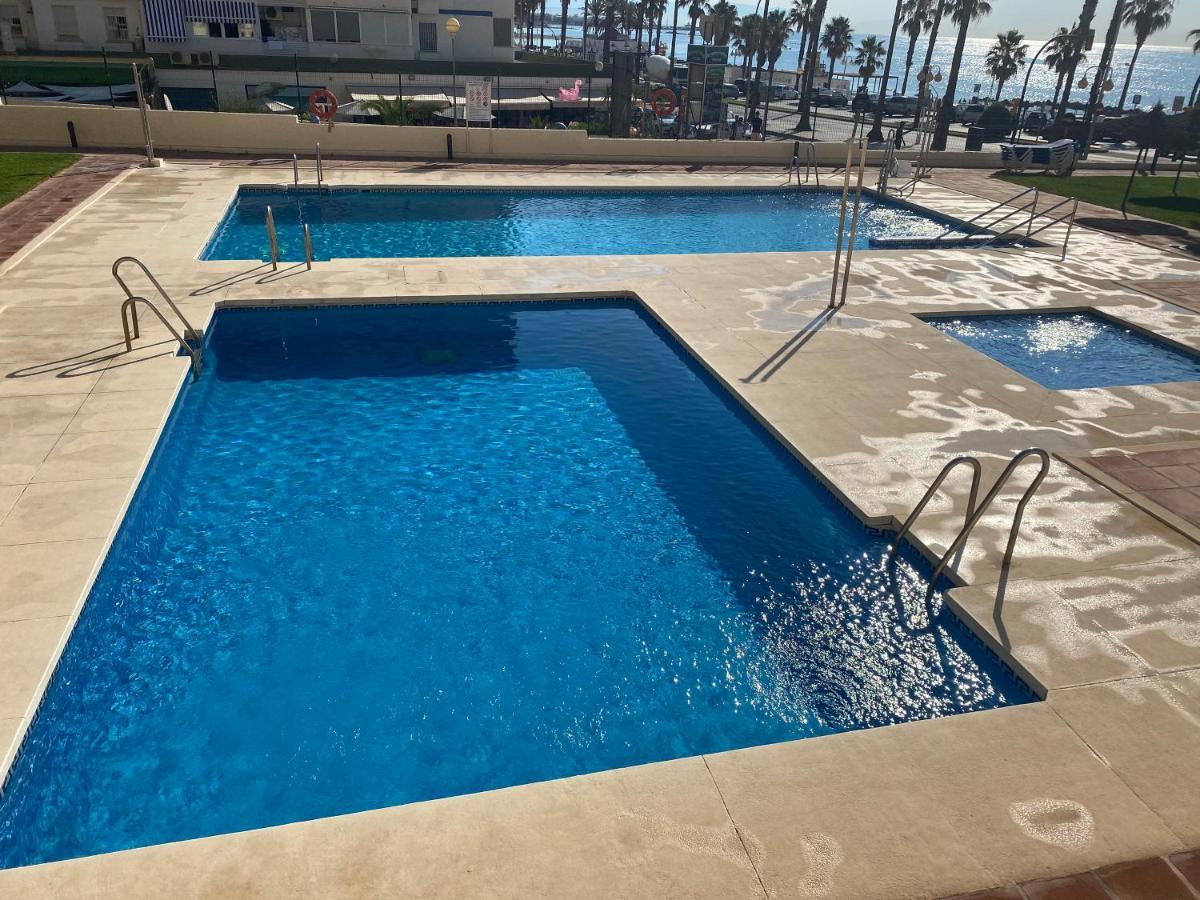 Apartamento Moderno En Primera Línea De Playa. *
