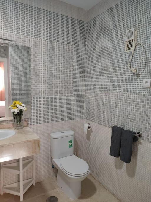 Torrequebrada Apartment *