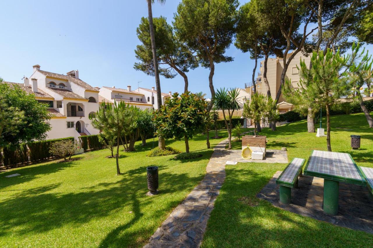 Apartment Living On The , First Line + Big Terrace Views Benalmádena