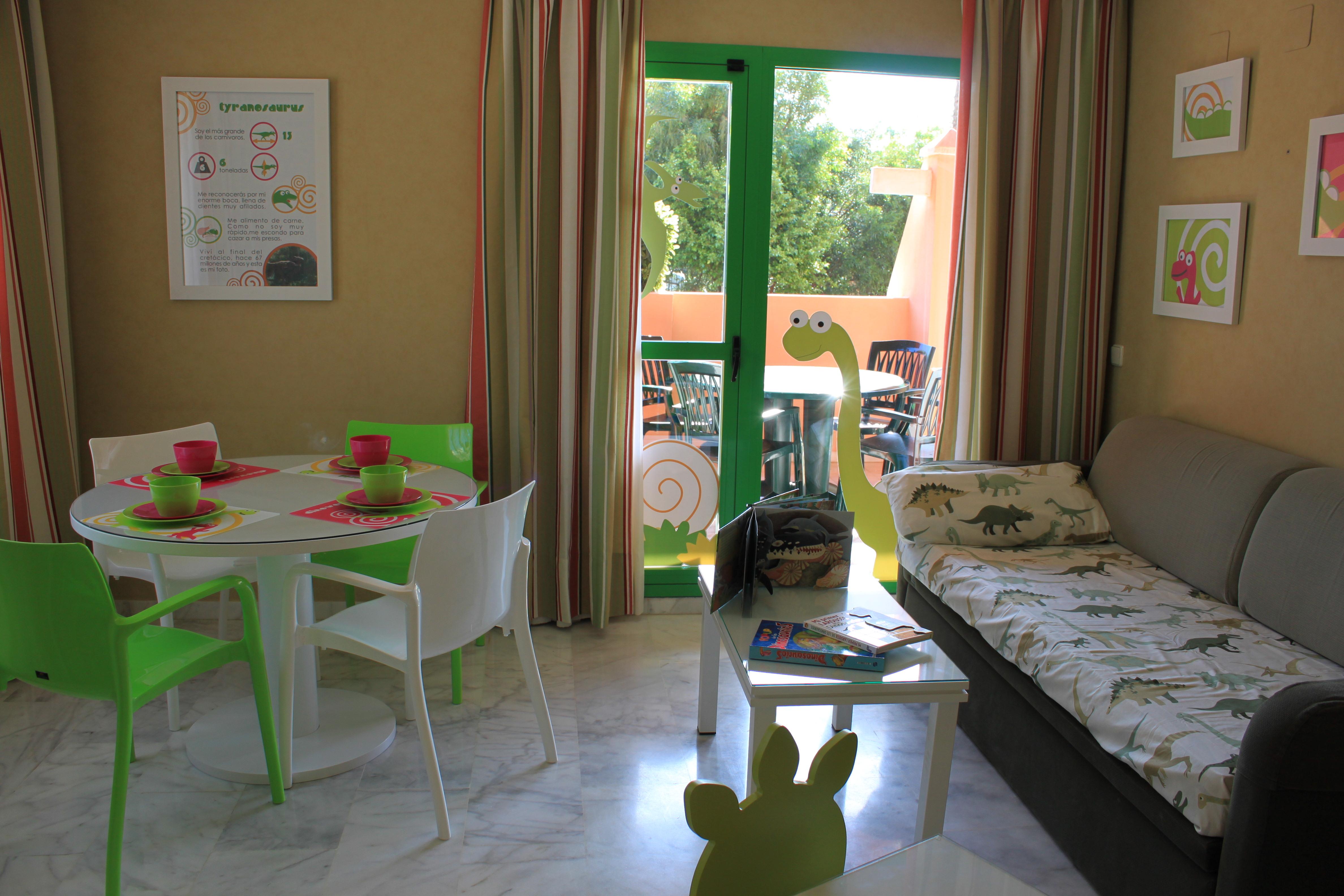 World Riwo Hotel. 4*