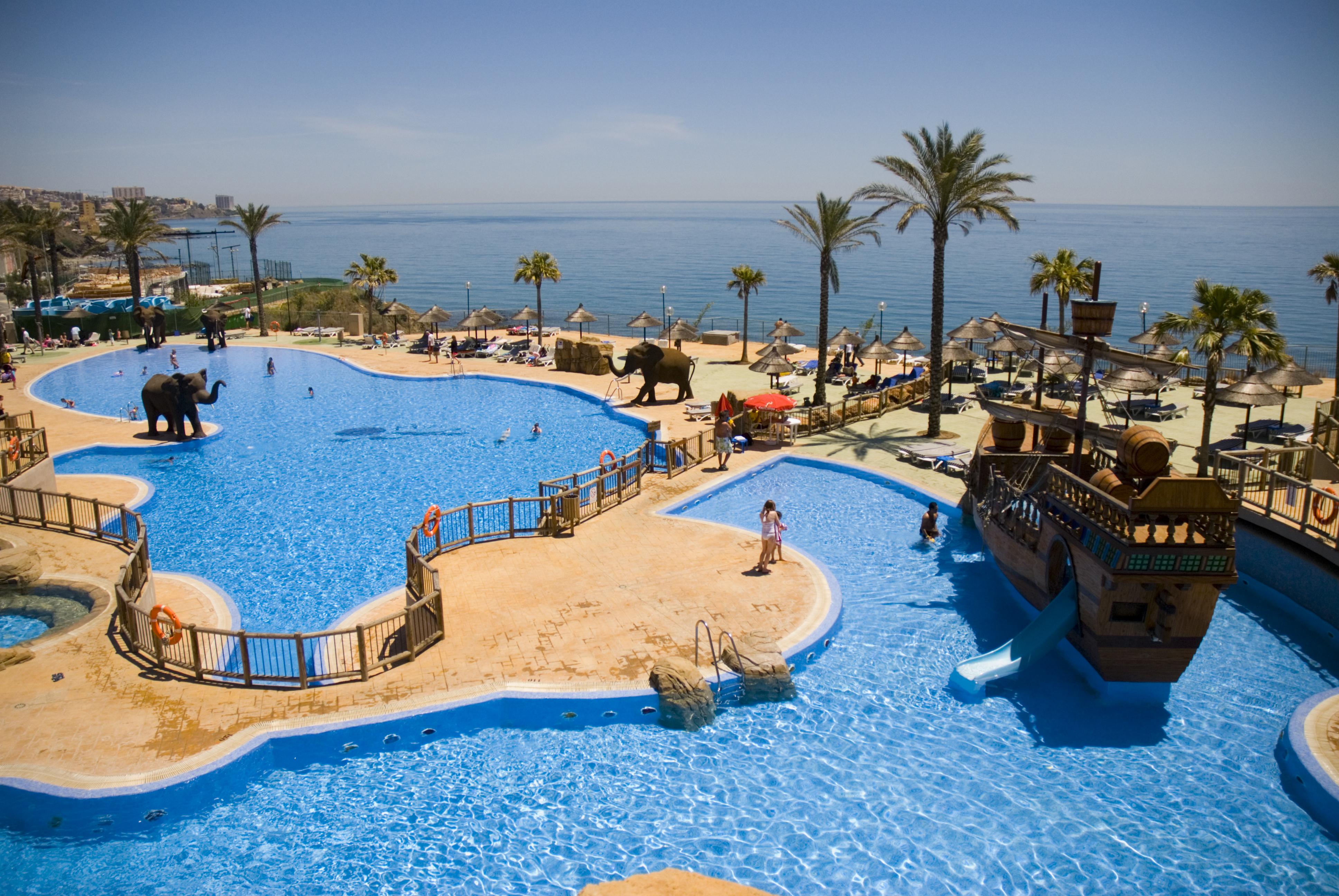 World Polynesia 4*