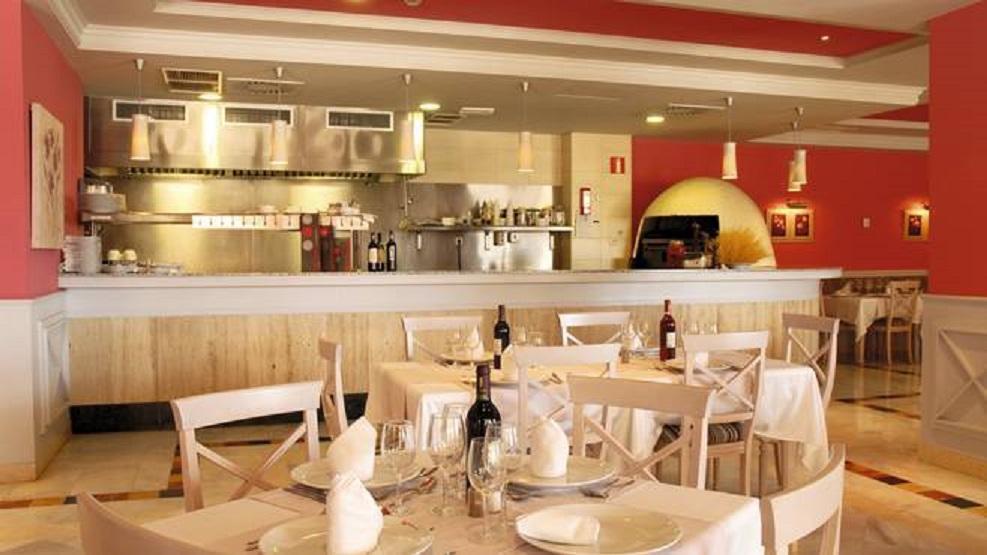 World Hotel 4*