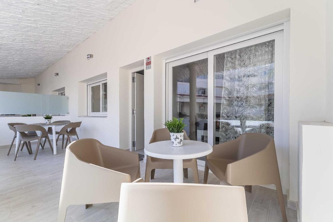 Pueblo Marinero Apt 1