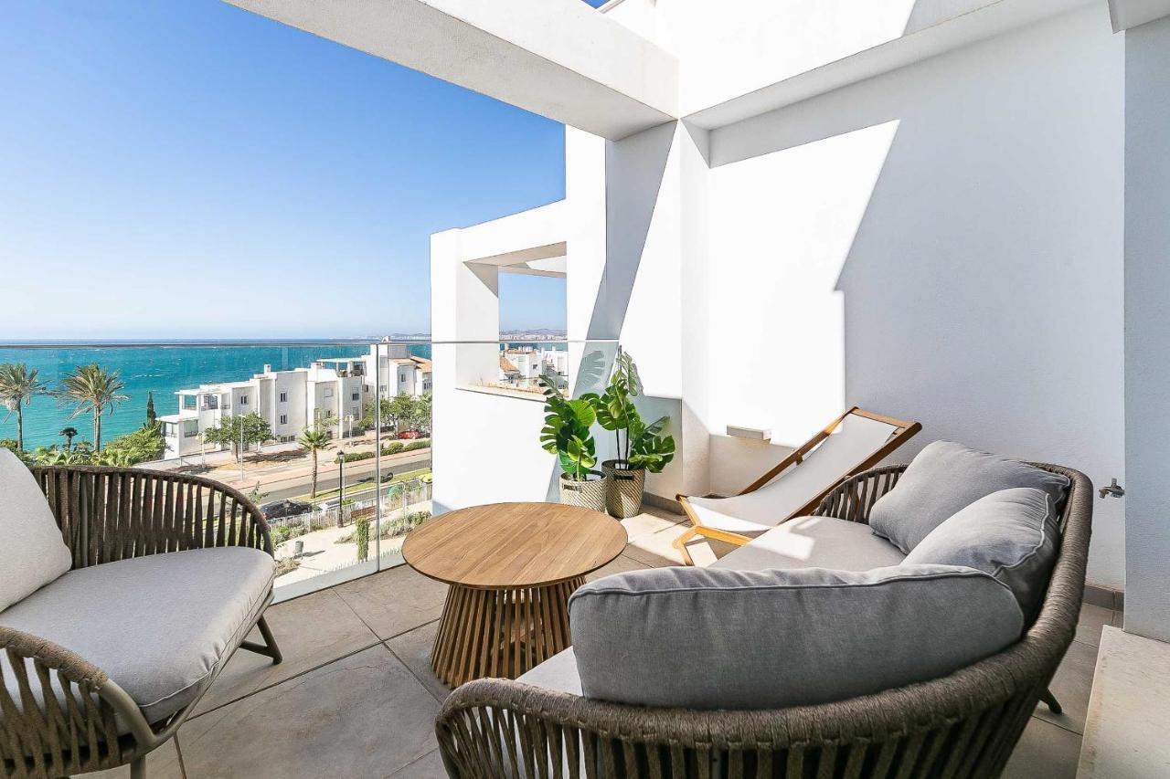 71-beachfront, Brand New Luxury Penthouse * Benalmádena