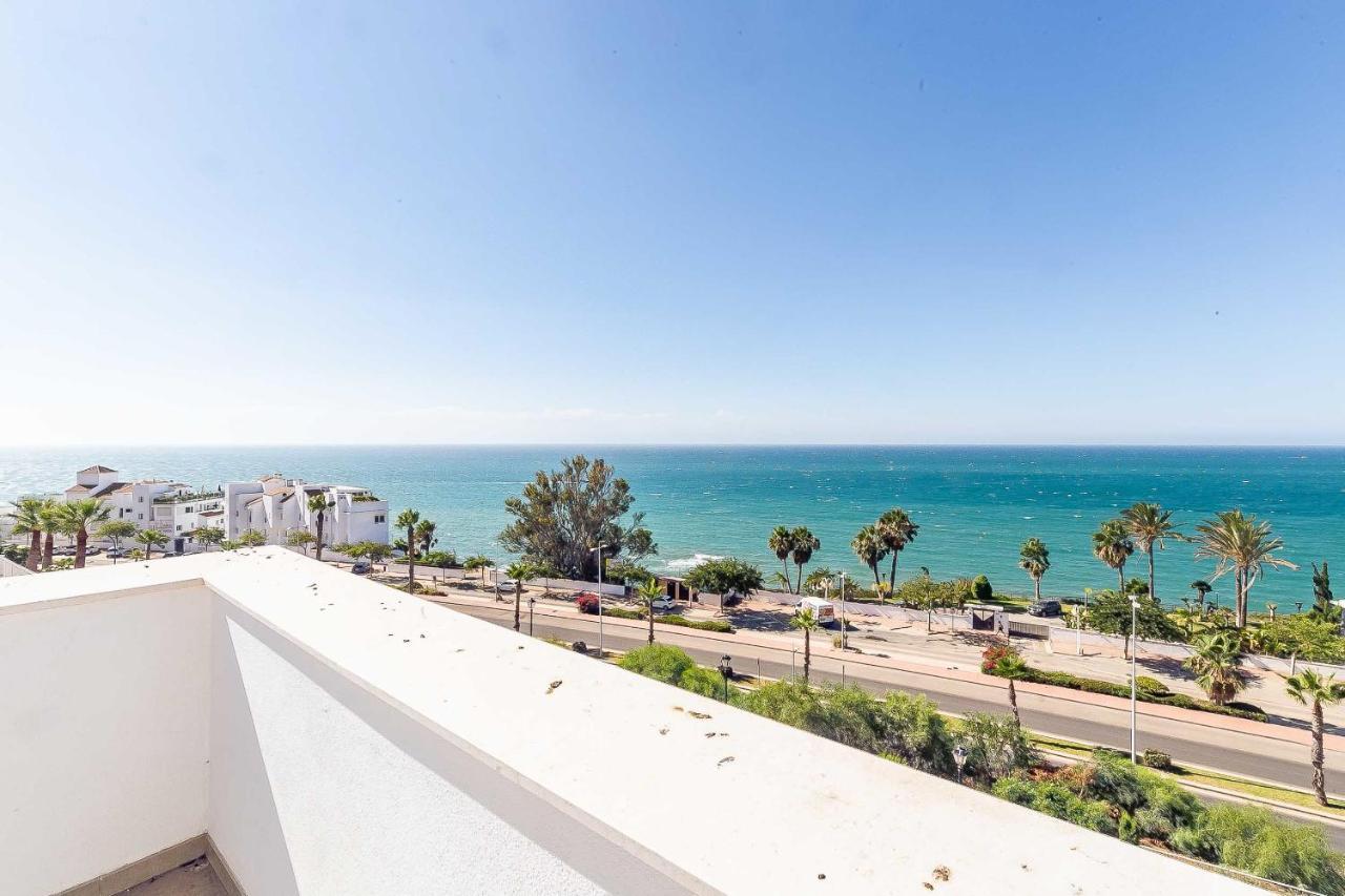 71-beachfront, Brand New Luxury Penthouse Apartment *