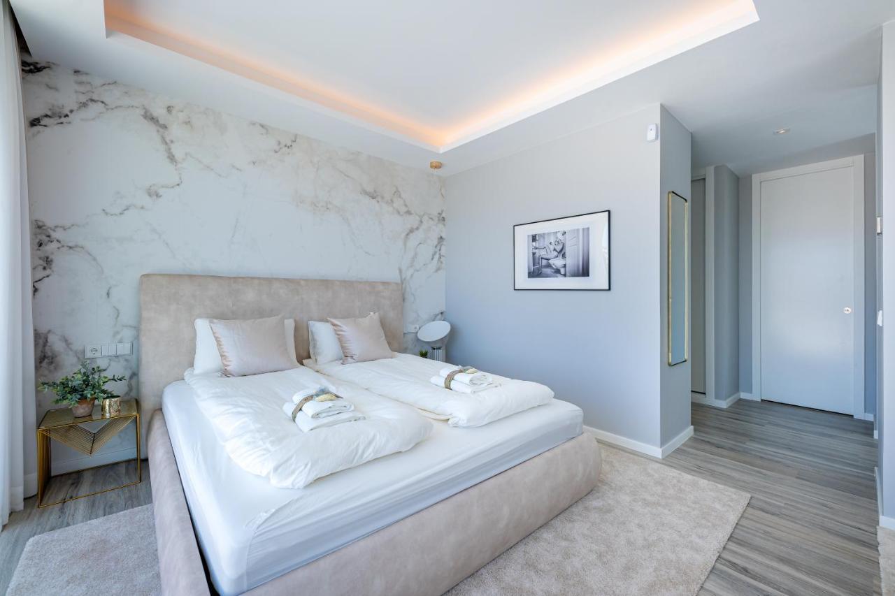 Villa 797 - Lujosa Y Moderna En Puerto Marina