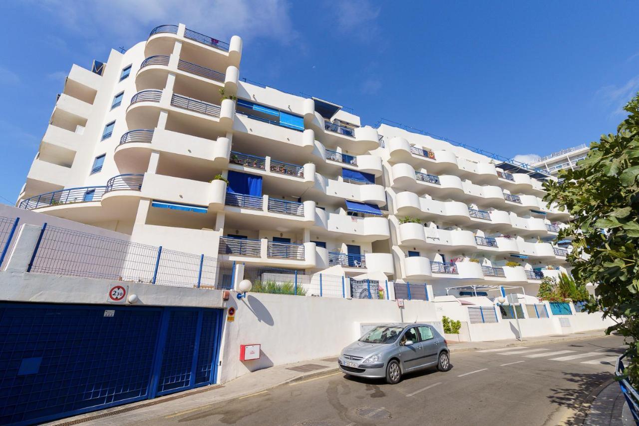 2nd Line From The , Seaviews + Parking &pool * Benalmadena