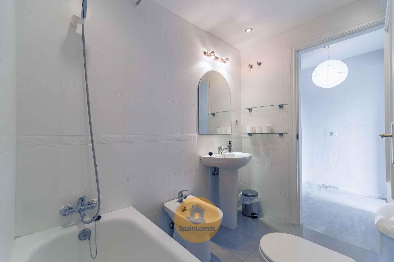 Sublime Spacious Penthouse, Sea And Mountain View Apartamento Benalmádena