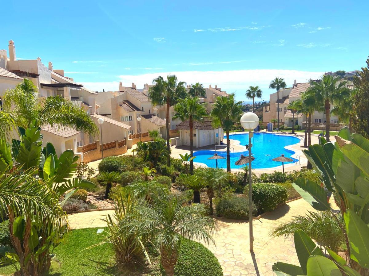 Apartment Beautiful With Pools, Playground And Paddle Tennis - Family Friendly And Near Vithas Hospital - Free Parking In Garage