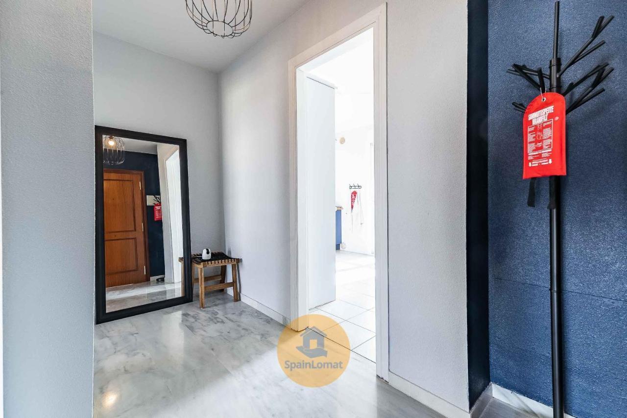 Sublime Spacious Penthouse, Sea And Mountain View *