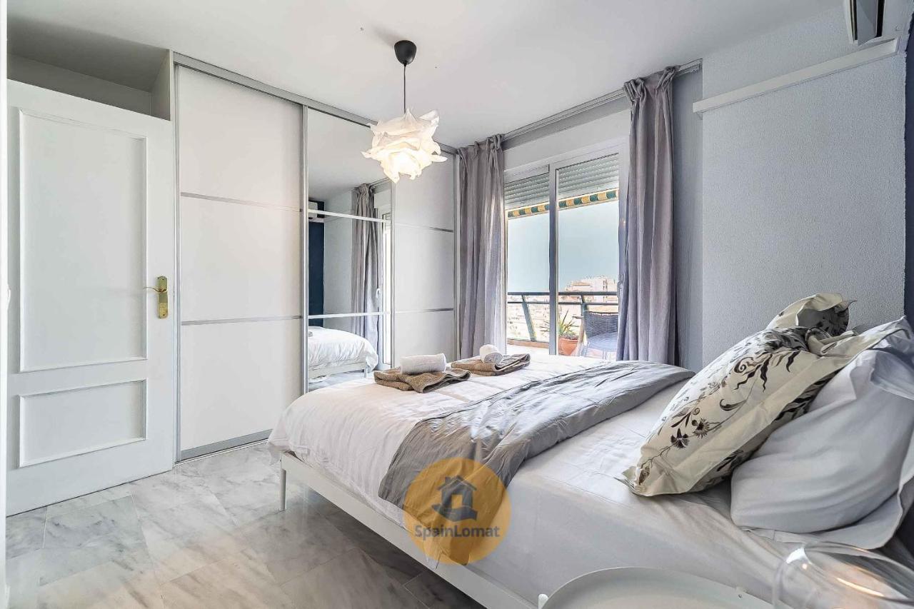 Sublime Spacious Penthouse, Sea And Mountain View
