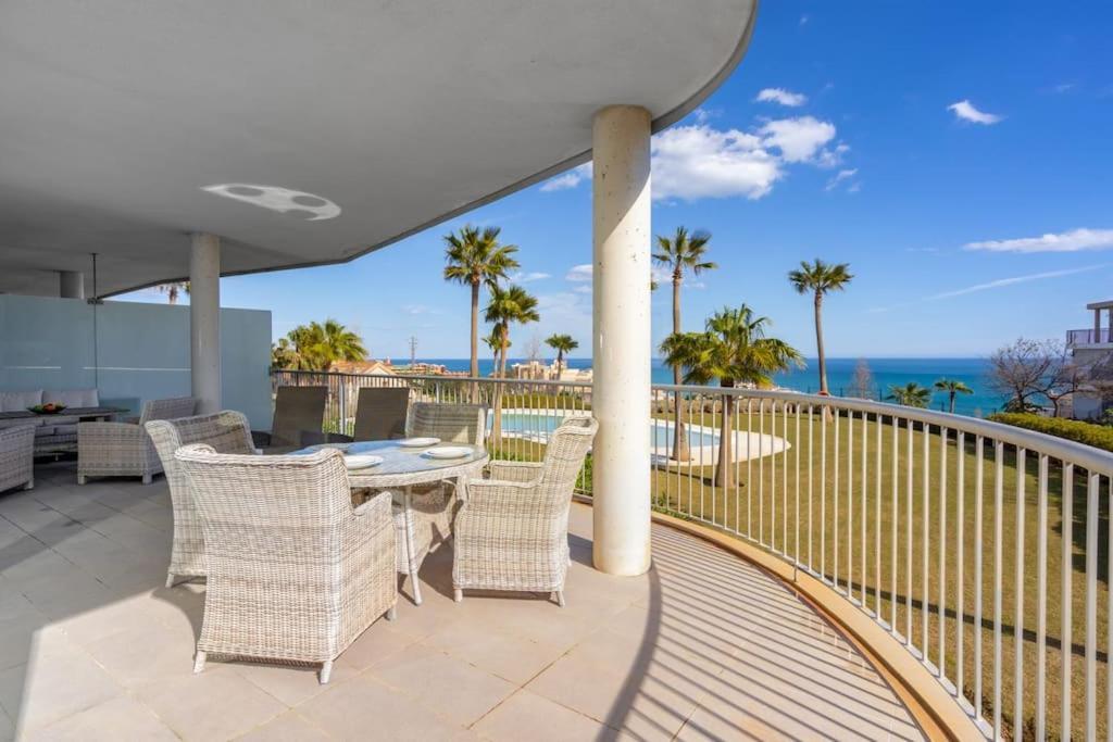 Sunny Terrace With Jacuzzi In El Higueron By Costarentals - Ref 26 Apartment Benalmadena