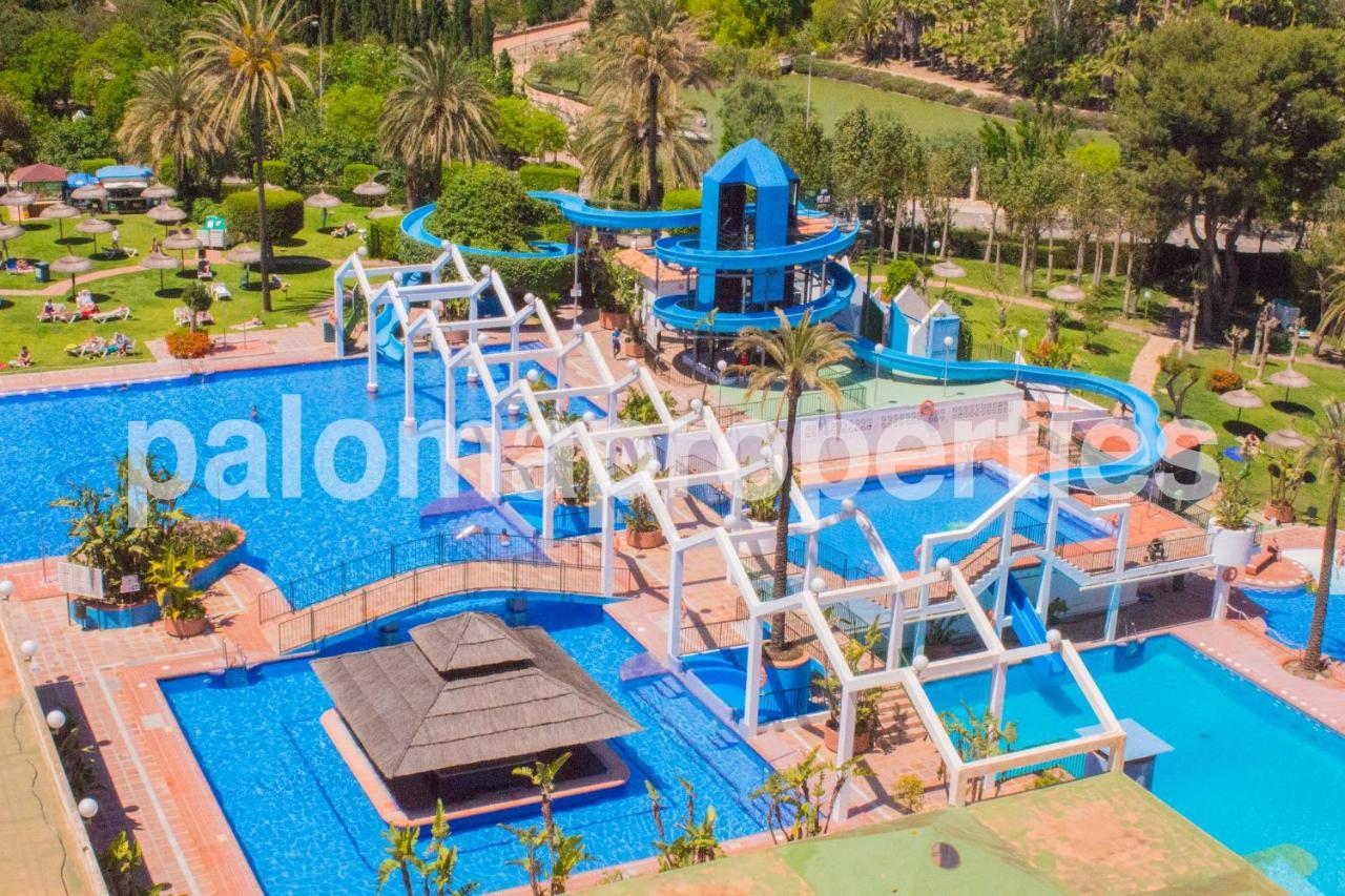 Benal 2bdr Beachfront With Water Park Benalmádena