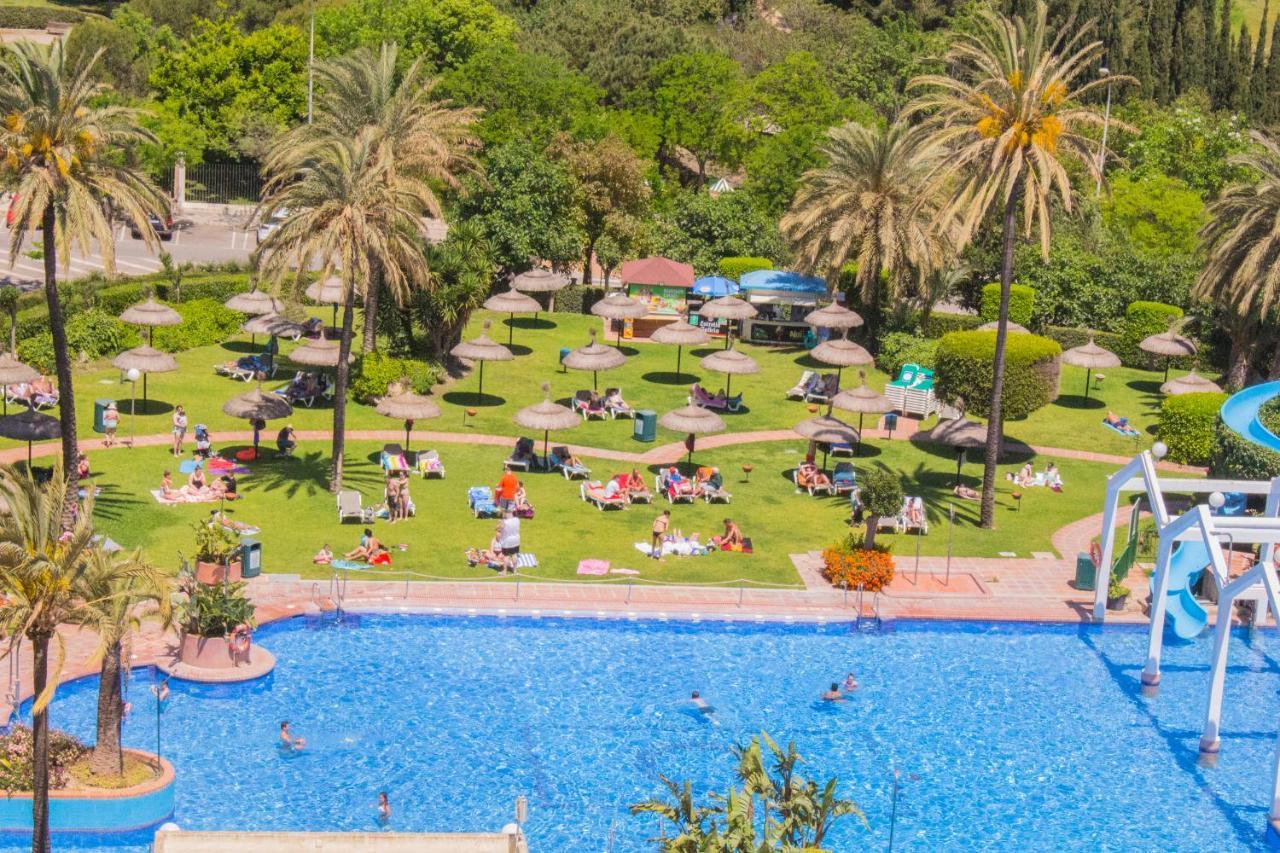 Benal 2bdr Beachfront With Water Park *