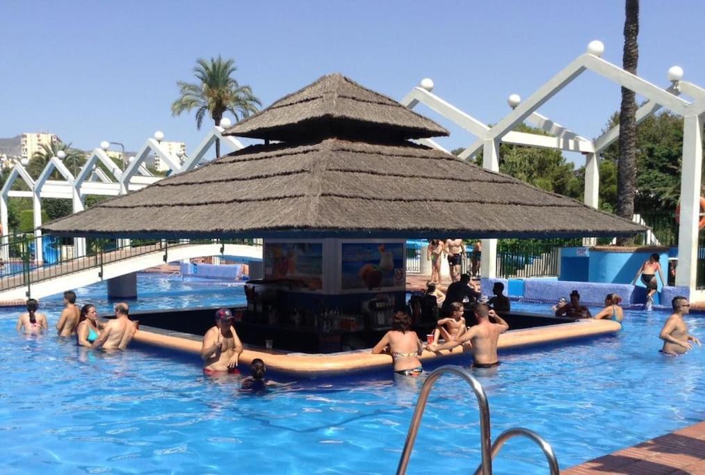 Apartment Lux. Frontbeach-terrace. 5 Pools.tv. 2 A.c.netflix *