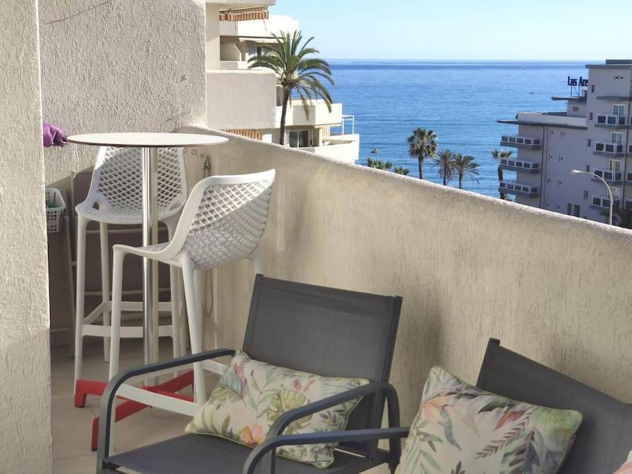 Lux. Frontbeach-terrace. 5 Pools.tv. 2 A.c.netflix Apartment Benalmadena