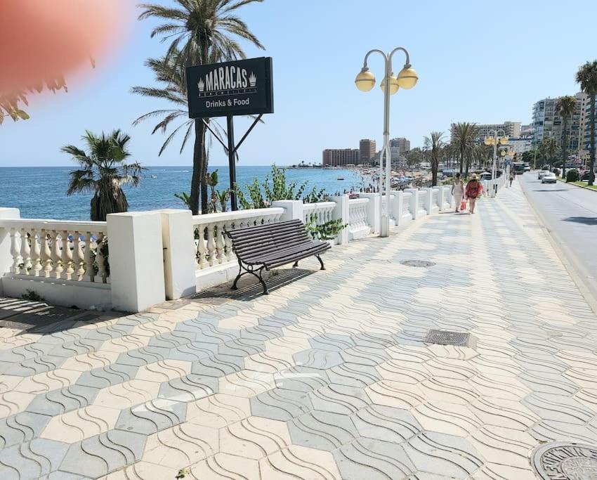 Apartment Lux. Frontbeach-terrace. 5 Pools.tv. 2 A.c.netflix