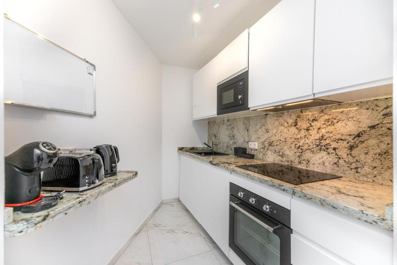Vb Diana 2bdrs With Fantastic Sea Views Appartement