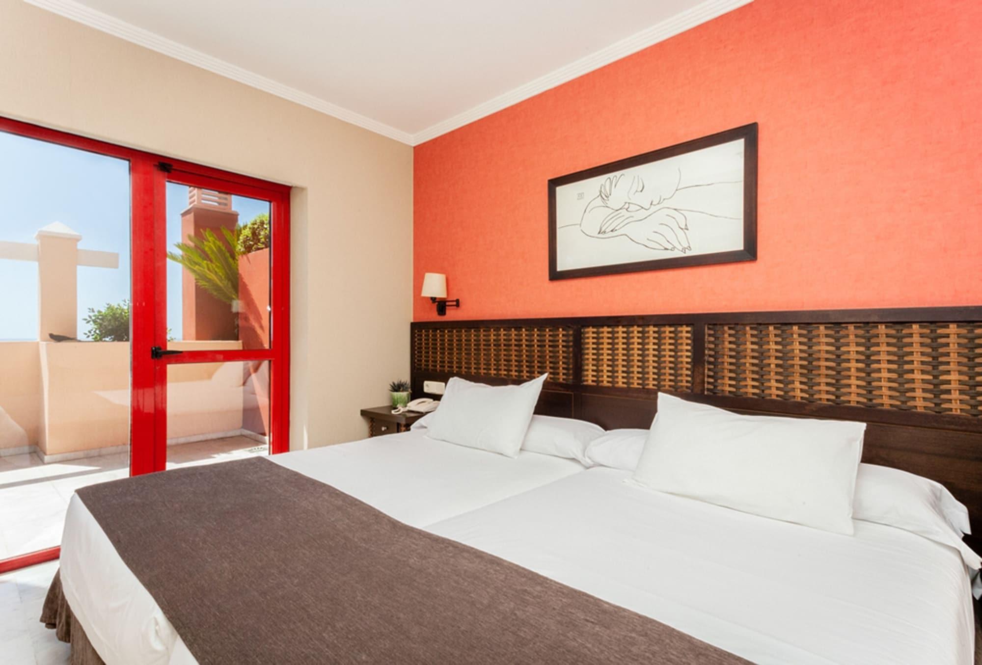 Hotel World Polynesia 4*