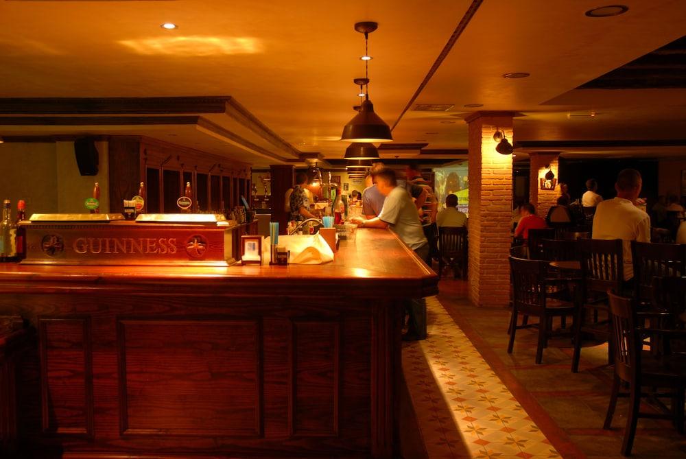 Hotel World Polynesia