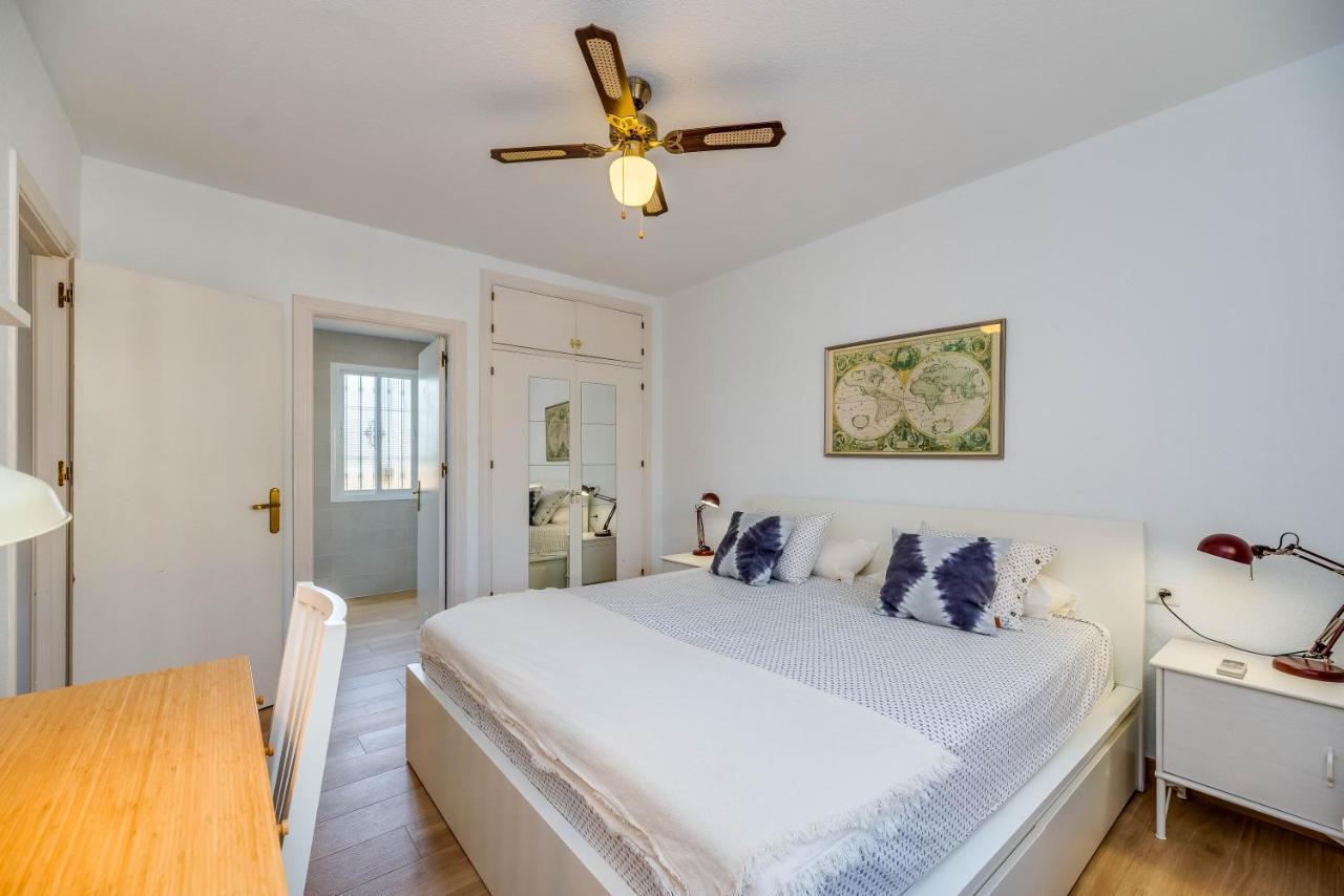 Vb Fantastic 3bdr Duplex With Large Terrace