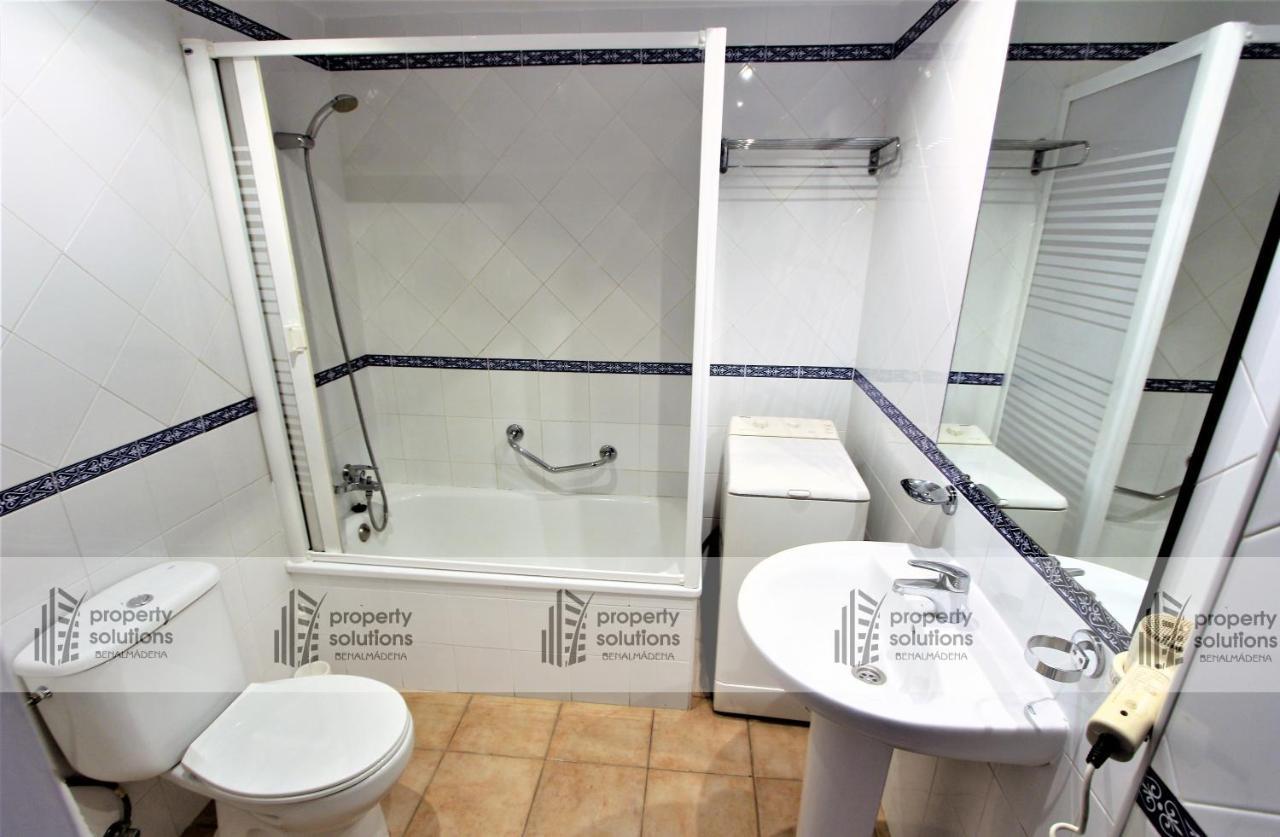 1010 Benalbeach - Apartamento Con Vista Al Mar - Piscina Todo El Ano - Primera Linea De Playa Apartment