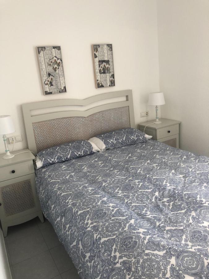 Appartement Benalbeach Sea Front