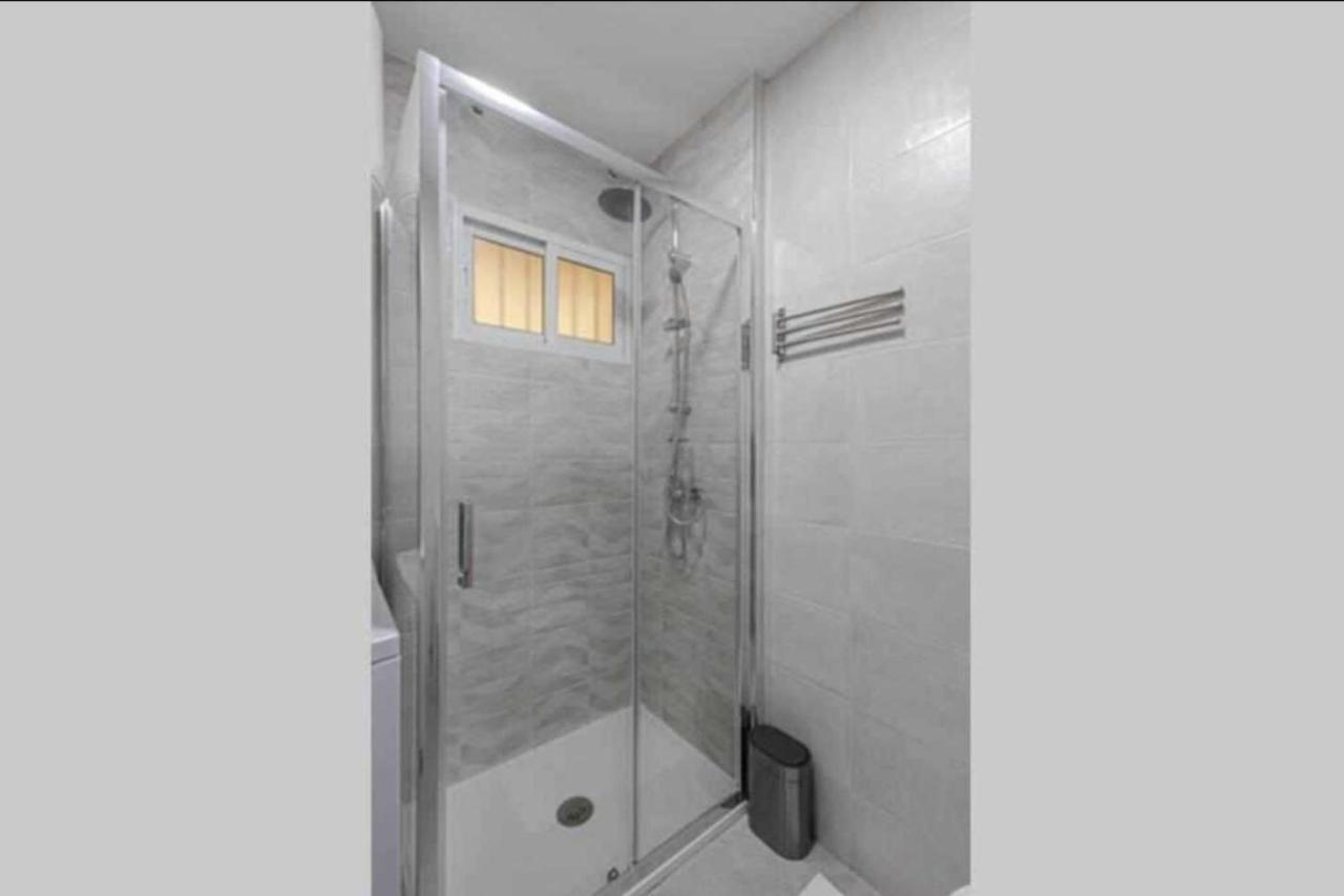 797 - Moderno Estudio En Iris 2 Con Piscinas *