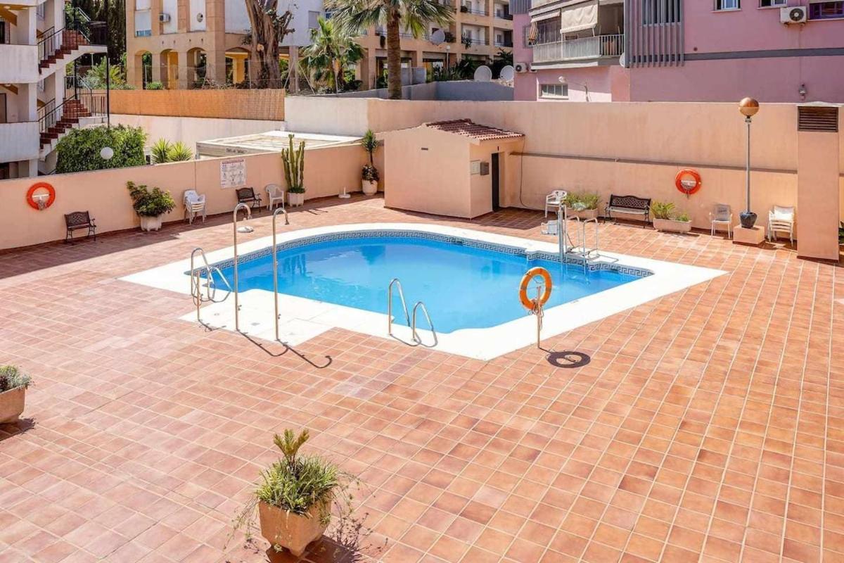 797 - Lujoso En Arroyo Con Piscina * Benalmadena