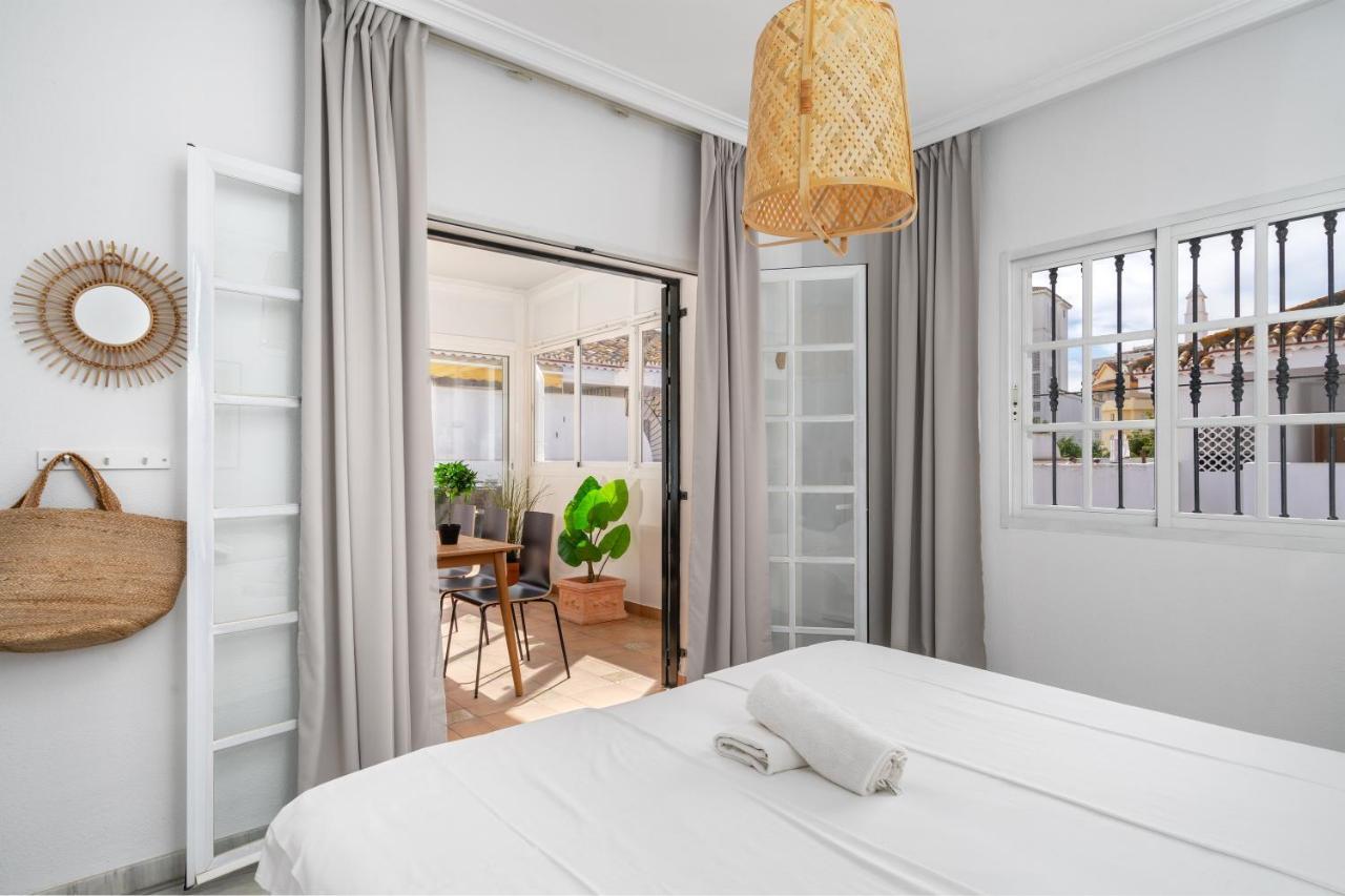 Apartment Stunning 3br Flat Near And Puerto Marina By Costarentals - Ref 150 *