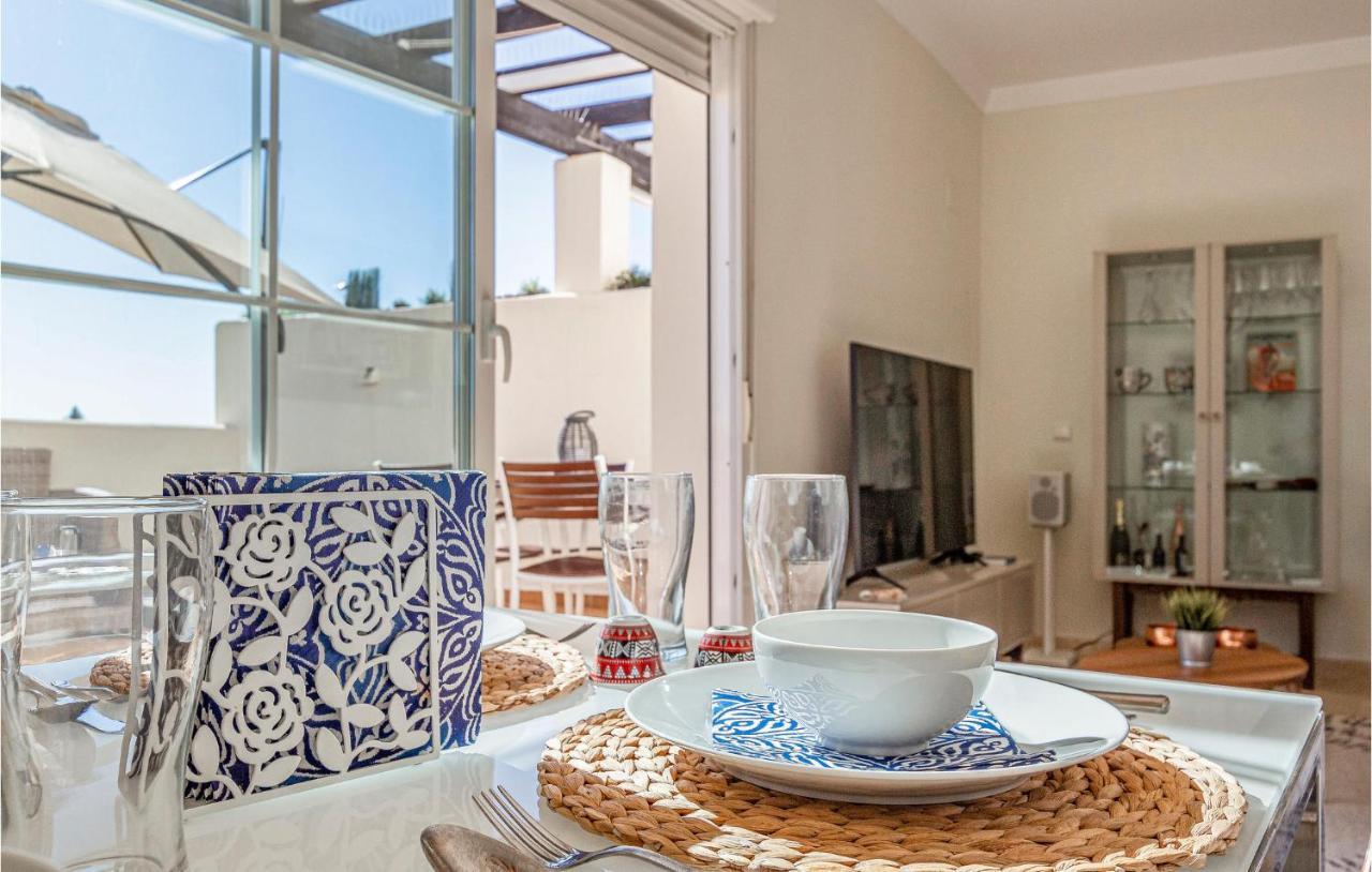 Awesome In Benalmdena With Wifi, 2 Bedrooms&outdoor Swimming Pool Appartement