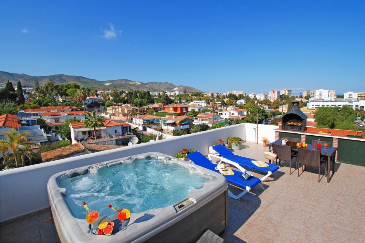 Isla De 1, Jacuzzi, 80m From The Sea, Ac, Bbq, Private Parking, Big Terrace