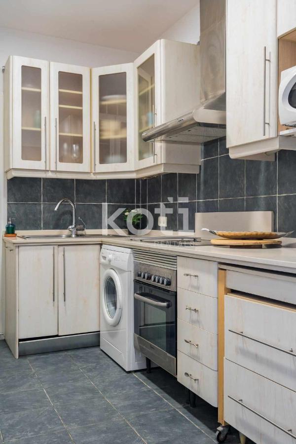 Koti - Albatros Apartment