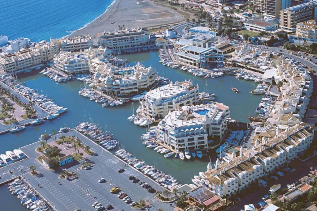 Puerto Marina - Scandinavian 1 Bedroom Appartement