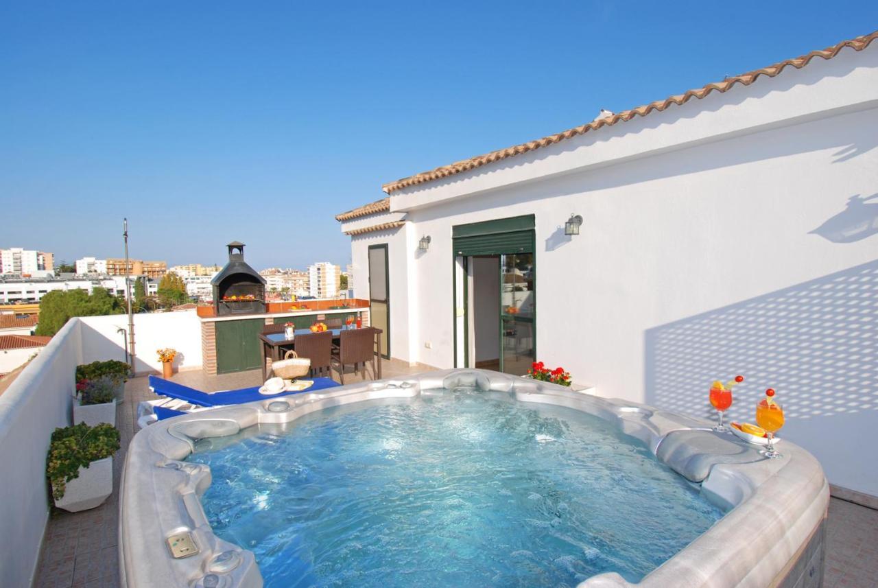 Isla De 1, Jacuzzi, 80m From The Sea, Ac, Bbq, Private Parking, Big Terrace * Benalmadena
