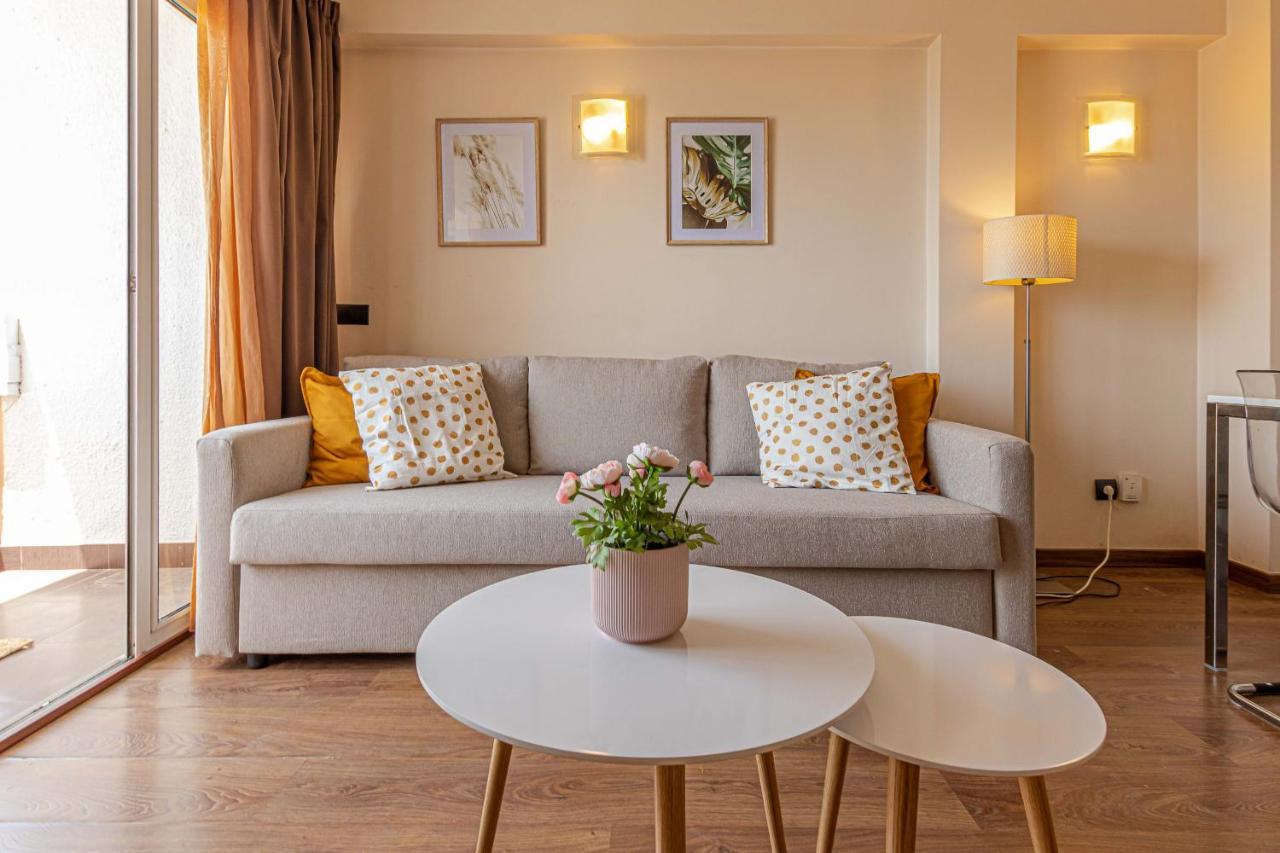 Apartment 797 Rentals- Atico En Arroyo De La Miel Con Hermosas Vistas *