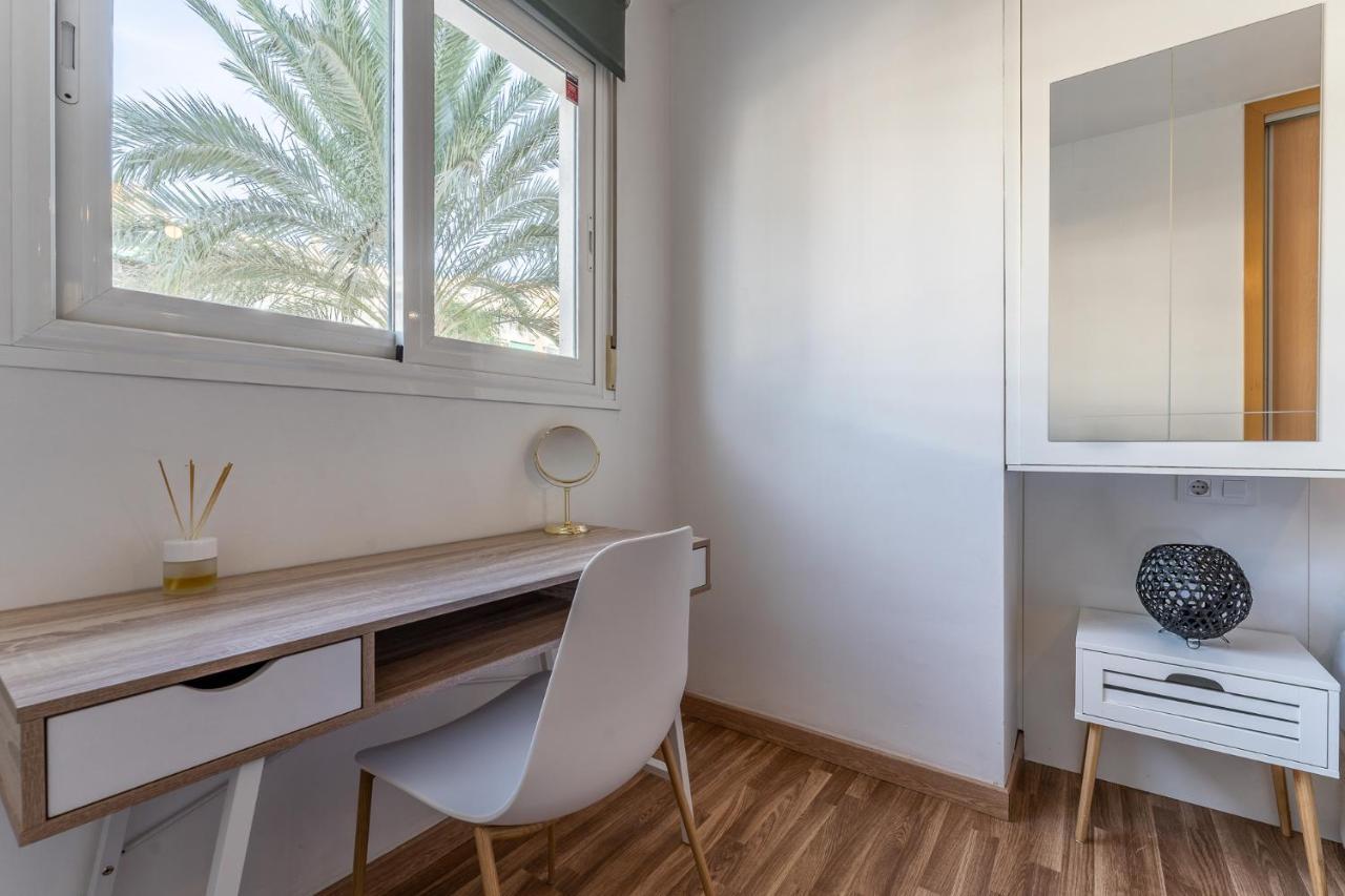 Spacious 2bed Family In Puerto Marina Apartamento *