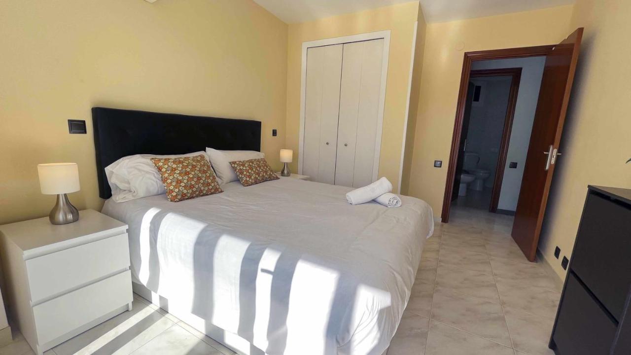 Pool&beach In Appartement