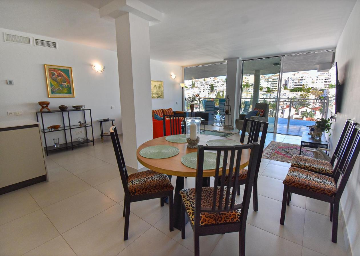 3 Bedroom Luxury In Apartment *