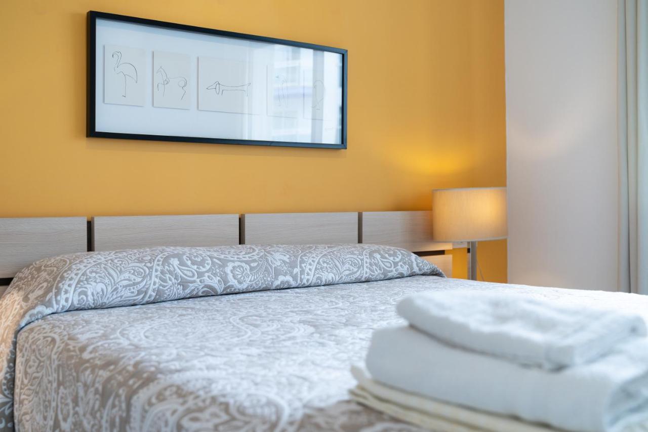 Apartment Steps From Puerto Marina Benalmadena