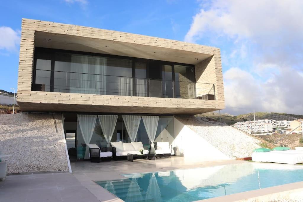 Villa Amazing In Benalmádena