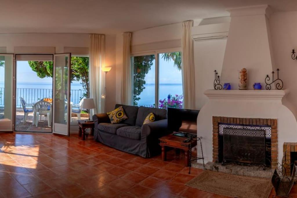 Mediterranean - Sea Views & Heatable Pool Villa Benalmadena