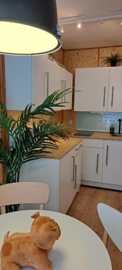 Apartment In Jupiter 5 Pools