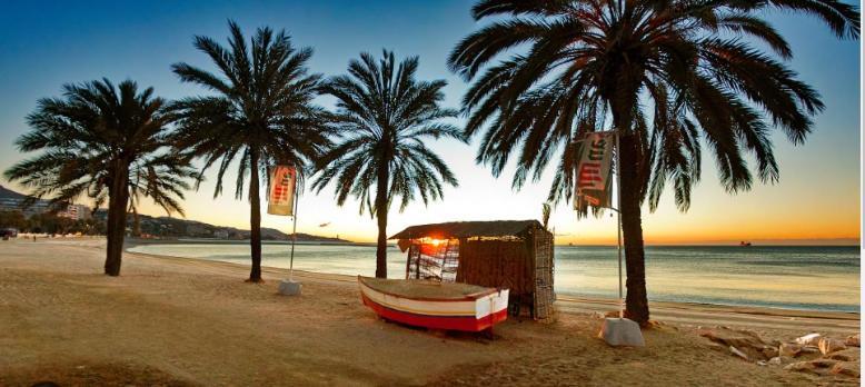 Apartamento El Fantastico Benalbeach, Breakfast Included