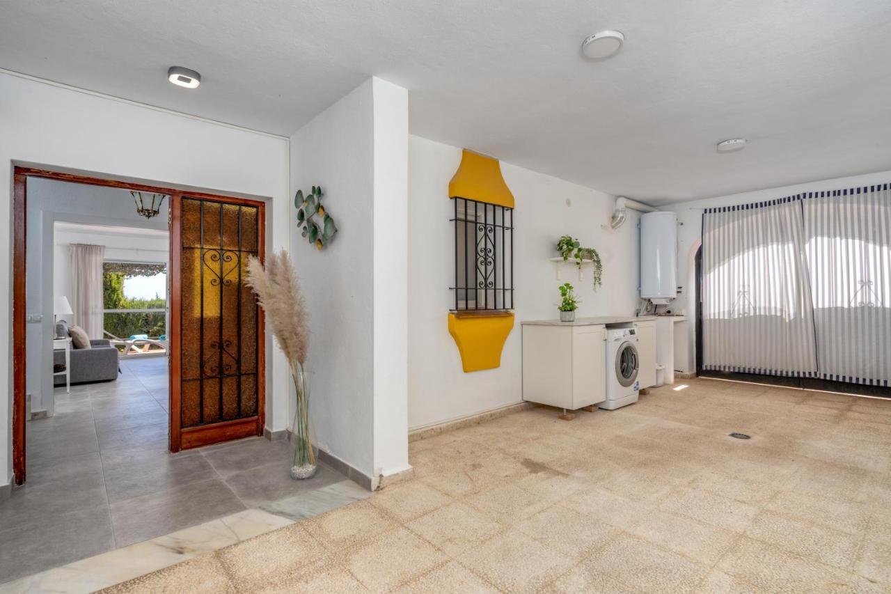 Seaviews And Heated Pool By Costarentals - Ref 144 Villa Benalmadena